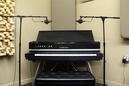 The Yamaha CP-70 was professionally recorded and programmed as an Ableton Live Pack, Logic and Kontakt Instruments