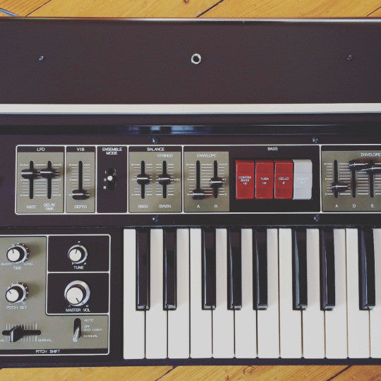 Phonik was modeled after a vintage Roland Paraphonic Analog Synth